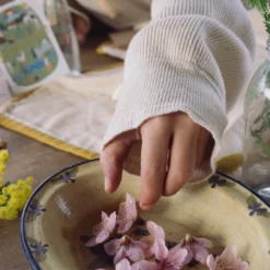 Hello Spring | A Limited Edition Collaboration By Grapat & Ostheimer -Toy Series Store ART25 8249HelloSpring11JoguinesGrapat