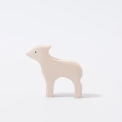 Lamb Standing | White