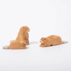 Beaver Sitting -Toy Series Store ostheimer beaver 3244