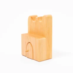 2 Parapets With 1 Portal