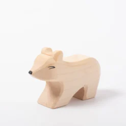 Polar Bear Young | Short Neck